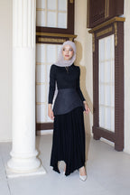 Plume skirt